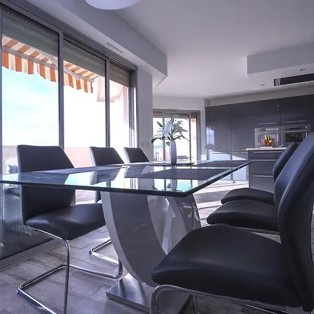 Poincarre Appartement *